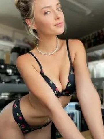 Проститутка Элина Проститутка Элина